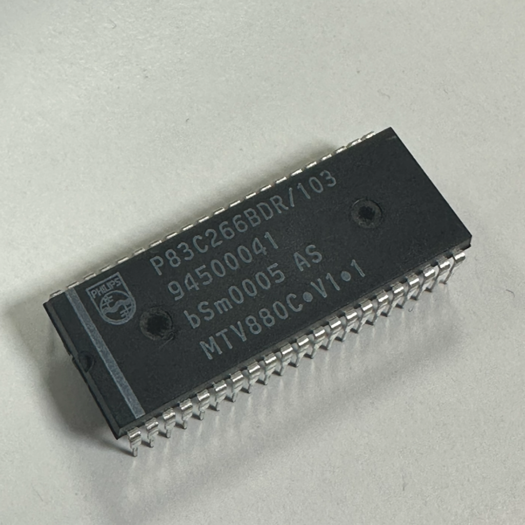 P83C266BDR/103