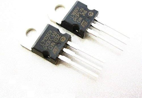 L7905 TO-220 VOLTAGE REG 1,5A