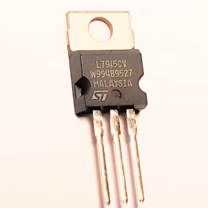 L7915 TO-220 VOLTAGE REG 1,5A